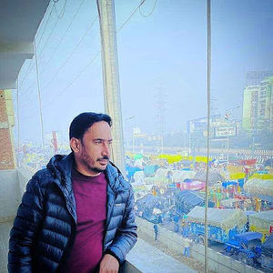 Meet your Posher, Satinder